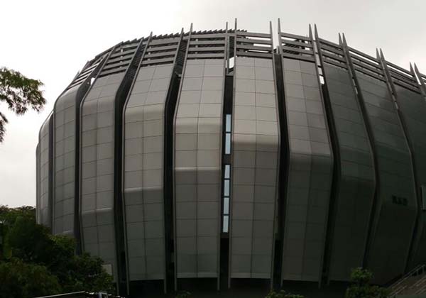 新加坡管理学院
